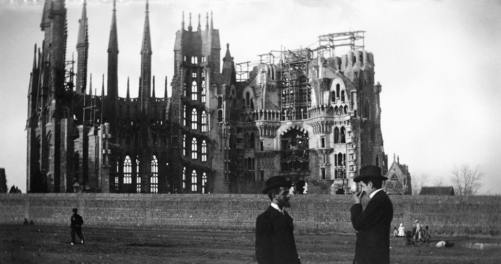 1905_Sagrada Família.jpg