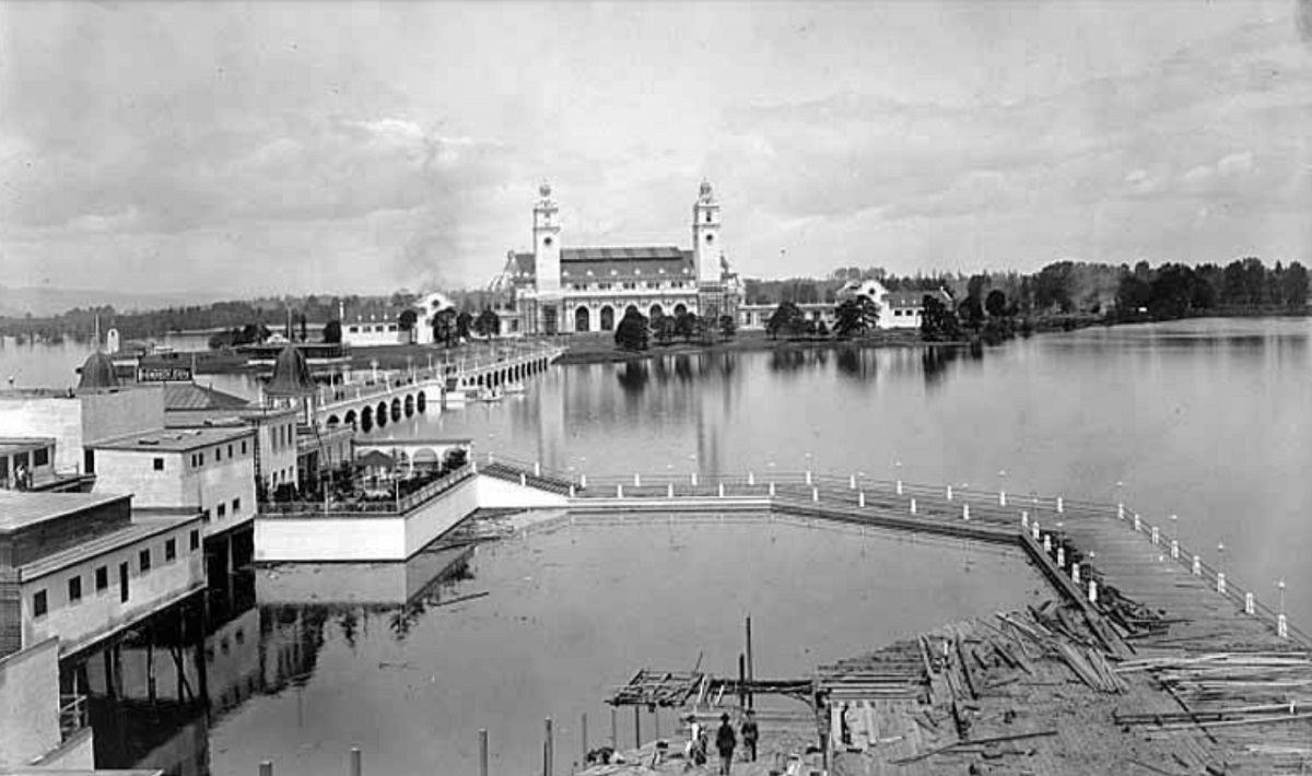 Boardwalk construction on Guild's Lake.jpg