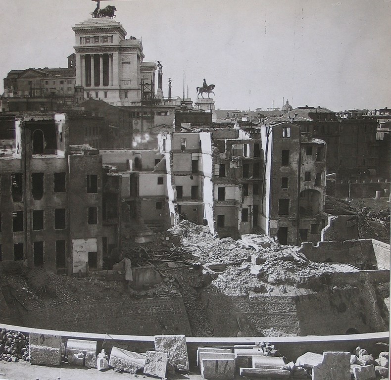 Excavation_Rome_15.jpg