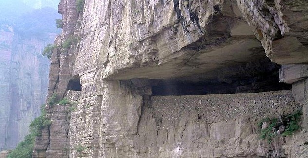 Guoliang-tunnel-2.jpg
