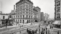 Fall 1900. New York City. Metropolitan Opera House, Broadway and 39th Street.